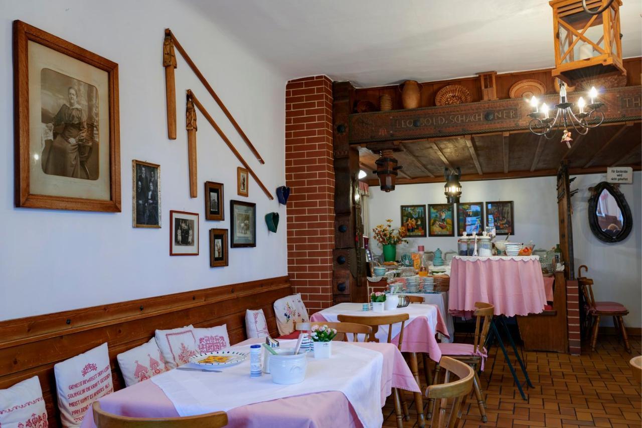 Gasthof Hametner Mit Innviertlerhof Mit Direktem Zugang Zur Therme Mediterrana Durch Unseren Garten! Bad Hall Luaran gambar