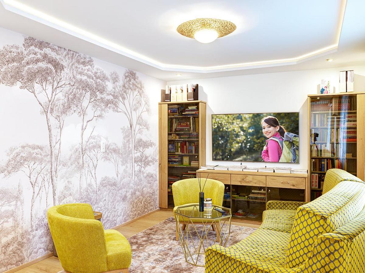 Gasthof Hametner Mit Innviertlerhof Mit Direktem Zugang Zur Therme Mediterrana Durch Unseren Garten! Bad Hall Luaran gambar