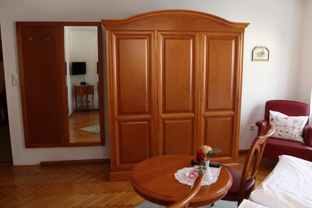 Gasthof Hametner Mit Innviertlerhof Mit Direktem Zugang Zur Therme Mediterrana Durch Unseren Garten! Bad Hall Luaran gambar